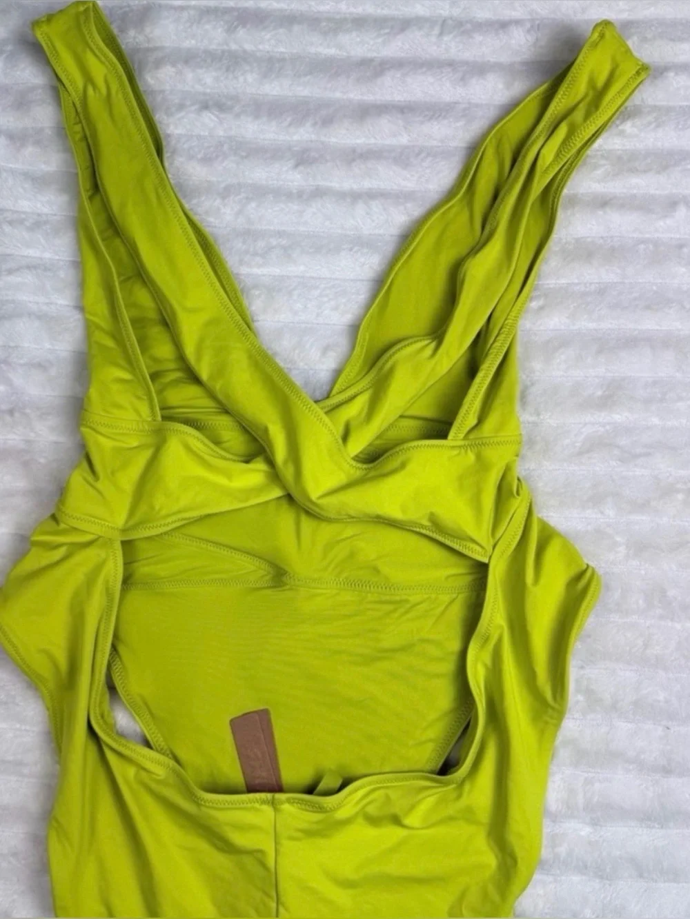 SKIMS Signature Swim Plunge Monokini Citrus 3X NWT Cutout